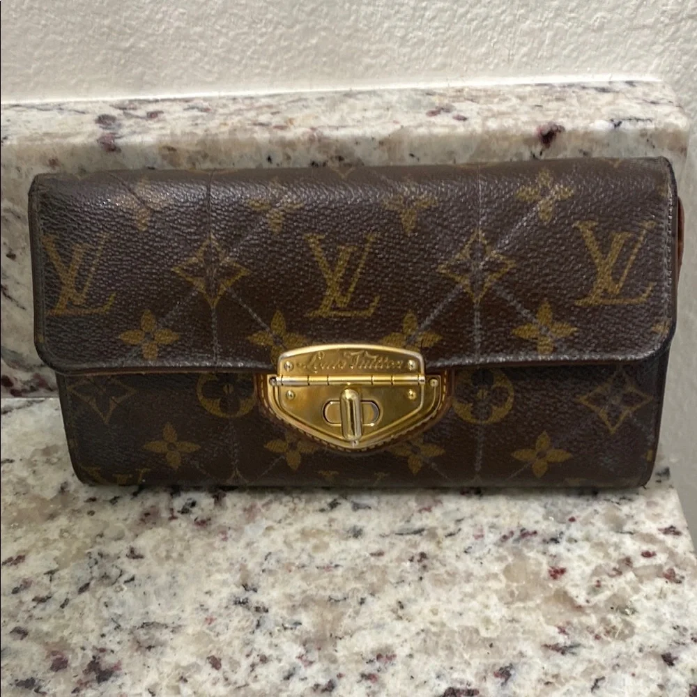 LOUIS VUITTON MONOGRAM CANVAS ETOILE SARAH WALLET - Picture 8 of 12